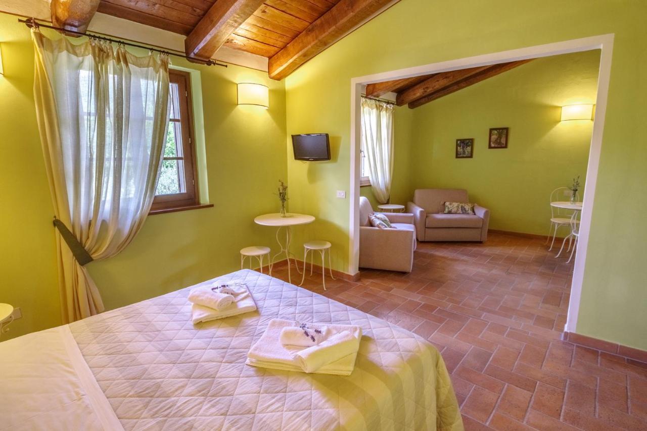 Agriturismo Le Vigne โฟลีโญ ภายนอก รูปภาพ