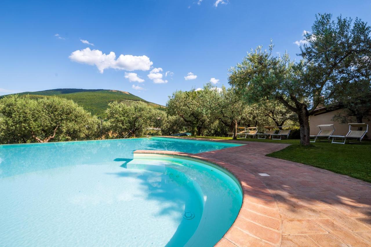 Agriturismo Le Vigne โฟลีโญ ภายนอก รูปภาพ