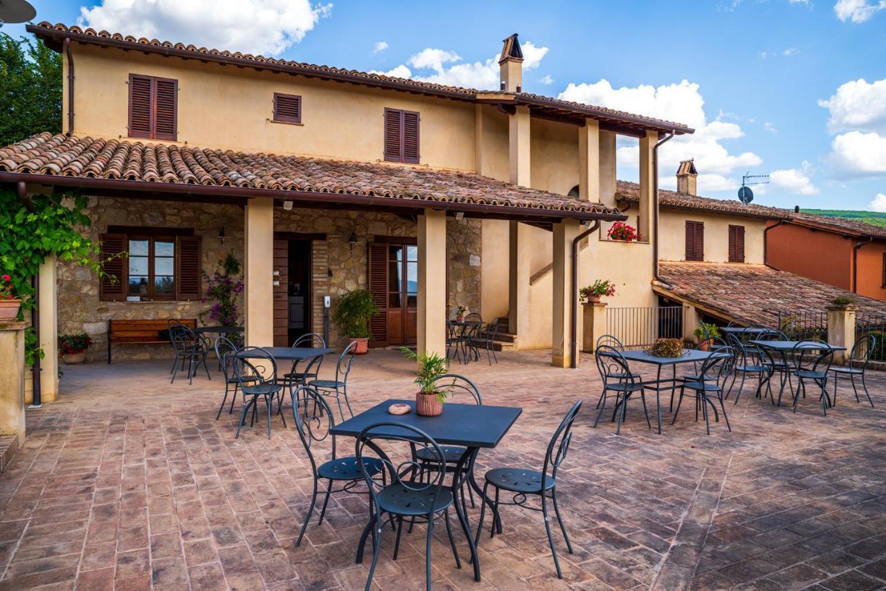 Agriturismo Le Vigne โฟลีโญ ภายนอก รูปภาพ