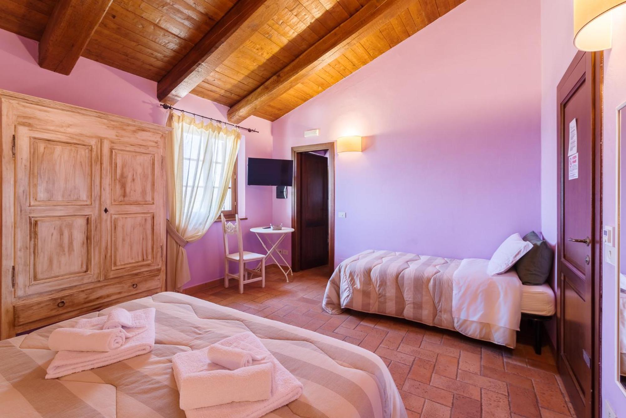Agriturismo Le Vigne โฟลีโญ ภายนอก รูปภาพ