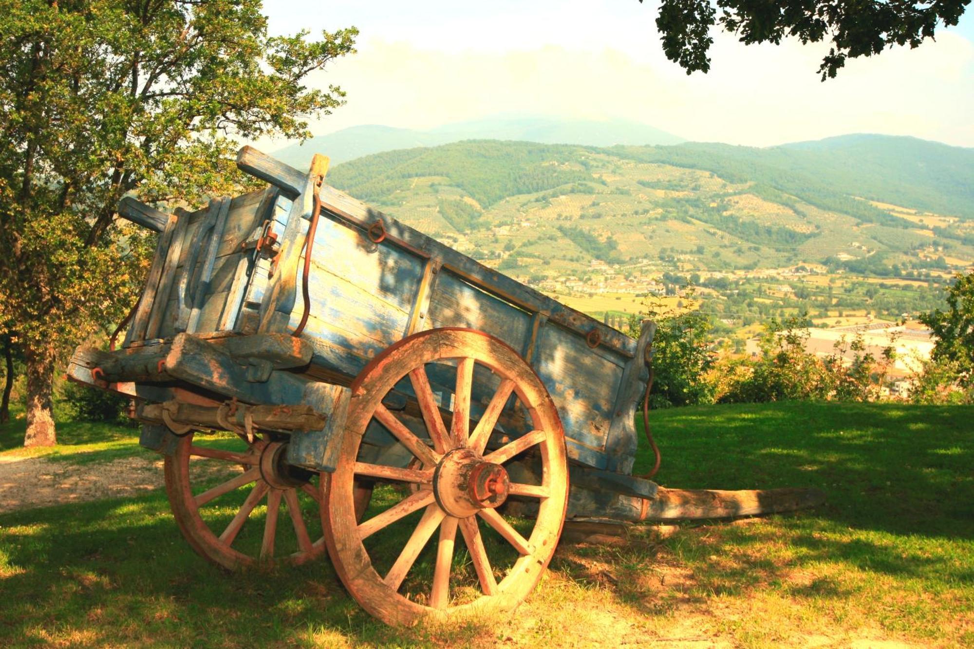 Agriturismo Le Vigne โฟลีโญ ภายนอก รูปภาพ